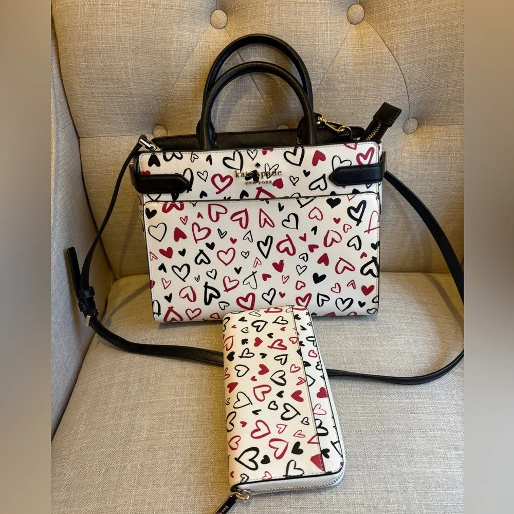 ❤️SOLD!!❤️Kate spade Staci heart printed medium satchel bag & wallet - Picture 8 of 8
